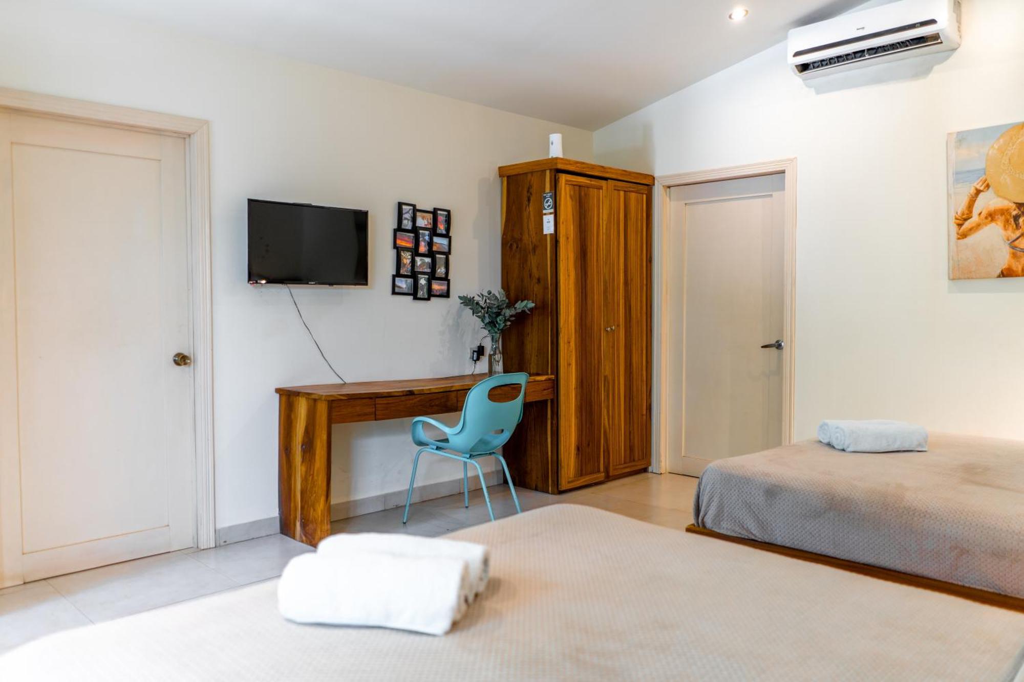 Playa Santa Teresa  Banana Beach Bungalows מראה חיצוני תמונה