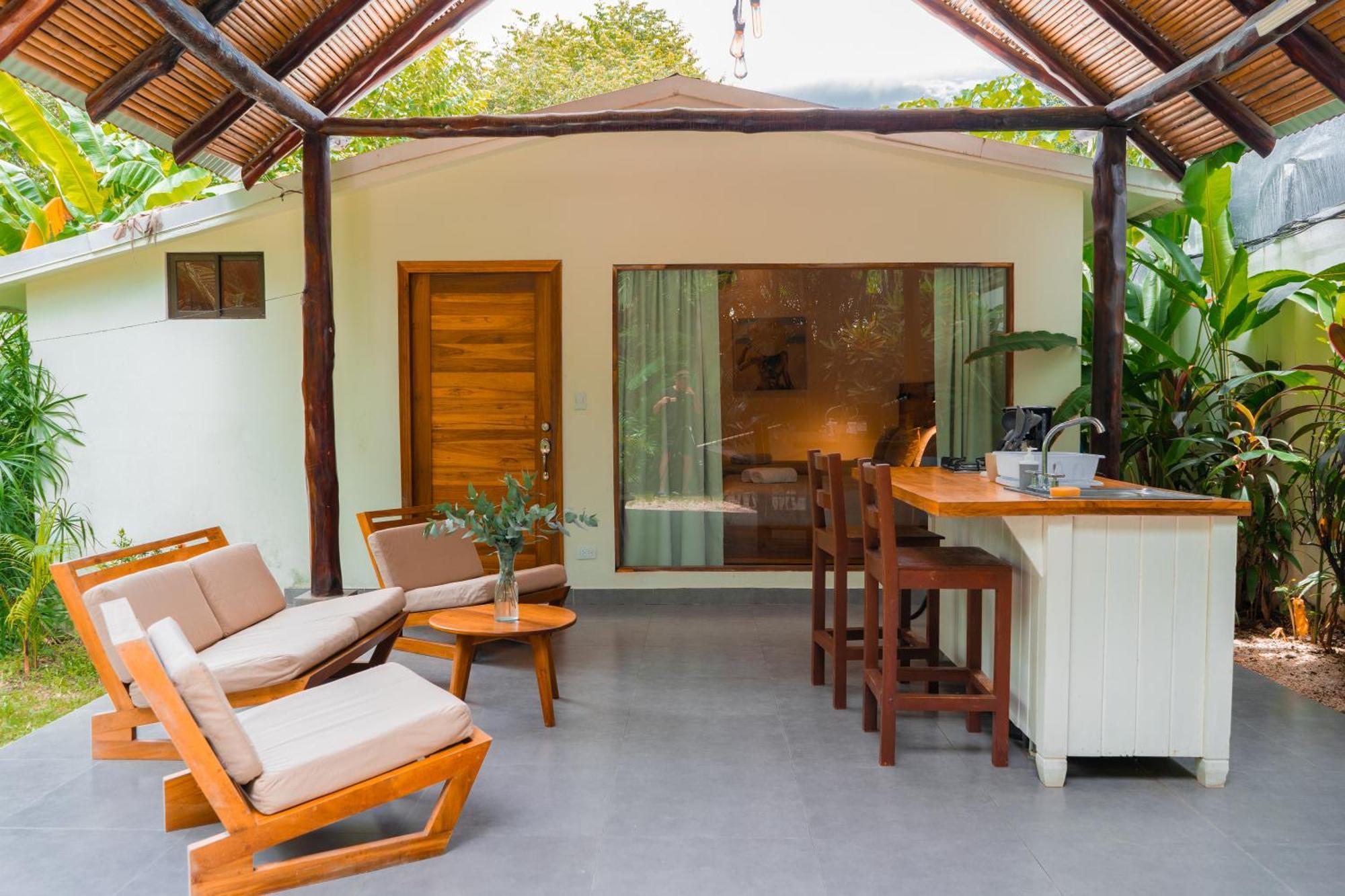 Playa Santa Teresa  Banana Beach Bungalows מראה חיצוני תמונה