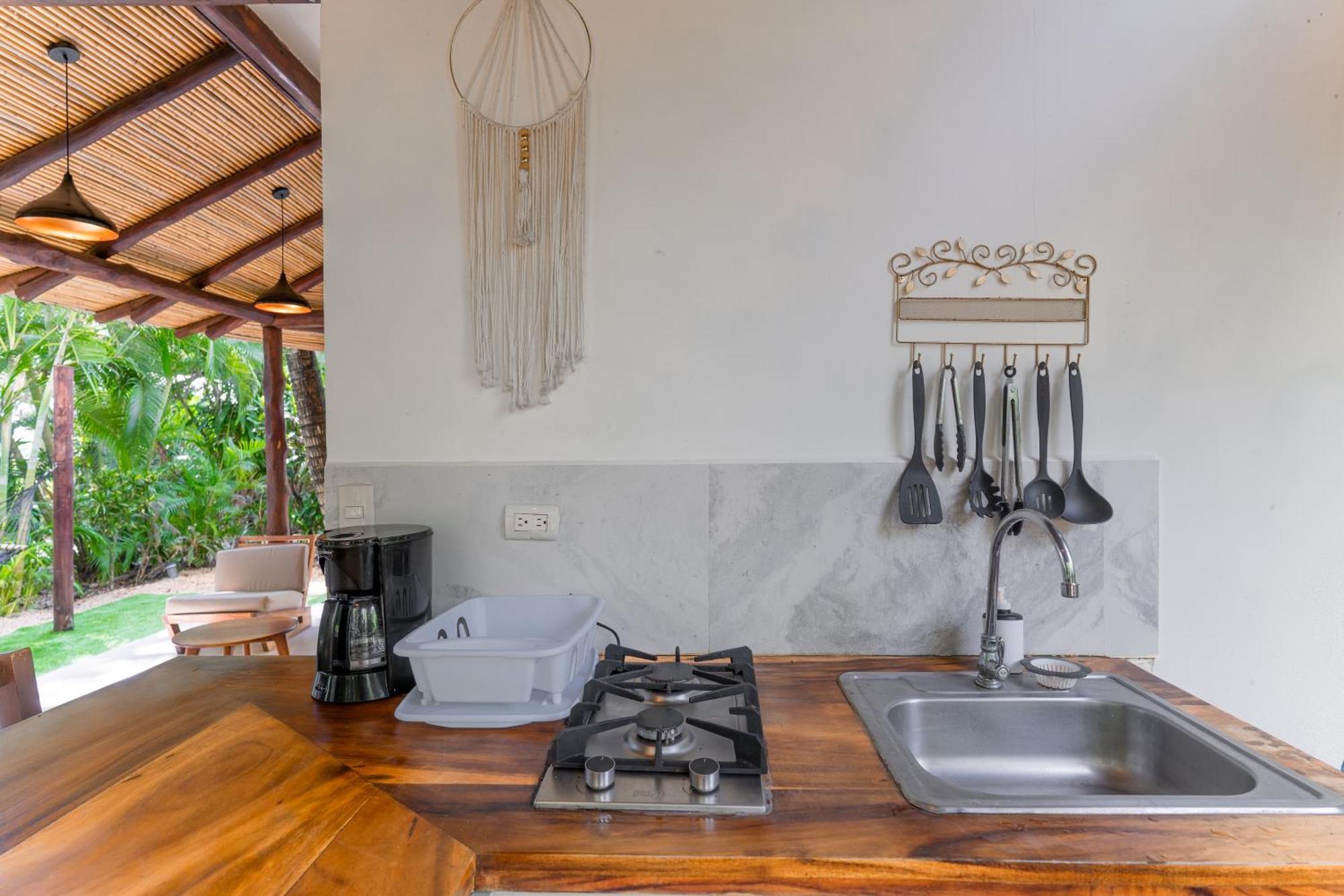 Playa Santa Teresa  Banana Beach Bungalows מראה חיצוני תמונה