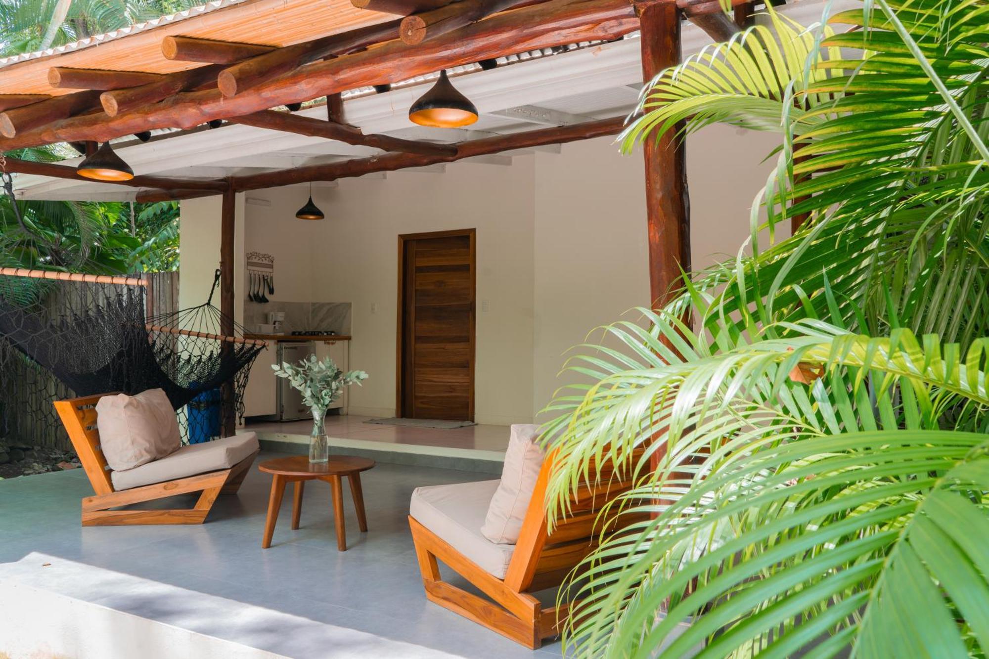 Playa Santa Teresa  Banana Beach Bungalows מראה חיצוני תמונה