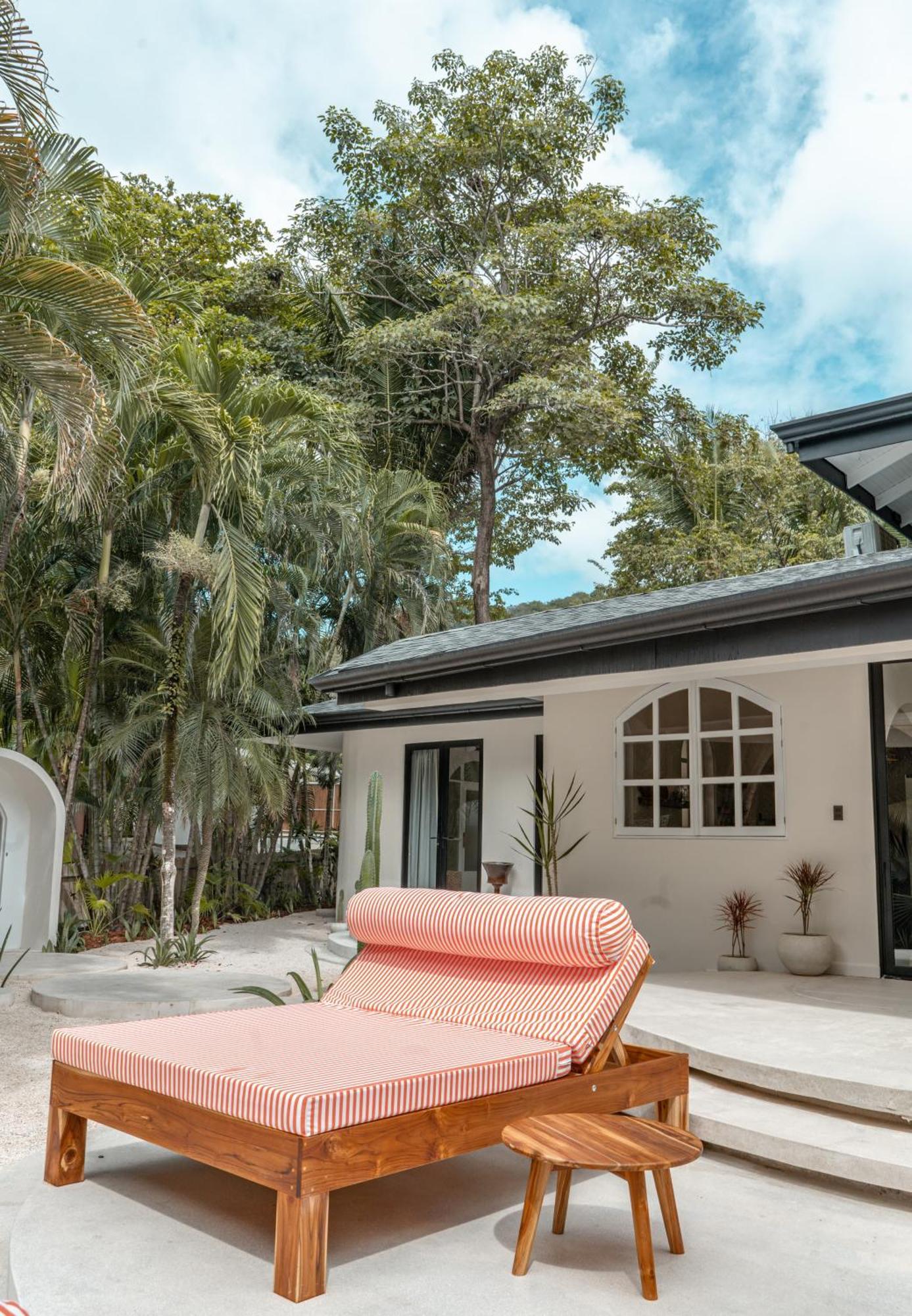 Playa Santa Teresa  Banana Beach Bungalows חדר תמונה